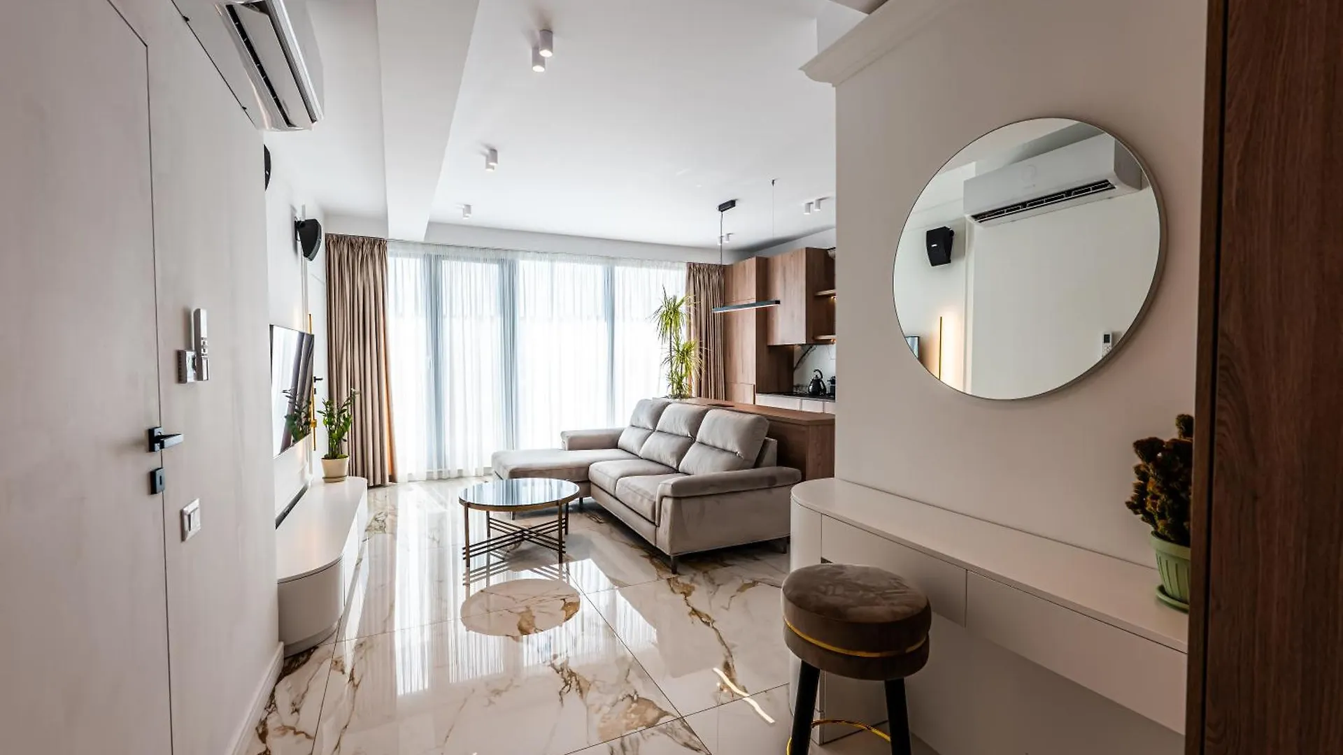Apartment Skyline Suites Bucharest Romania