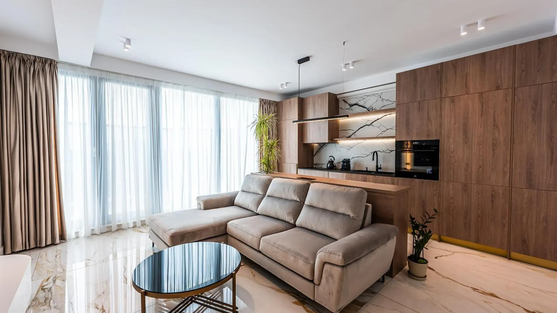Skyline Suites Bucharest 0*,